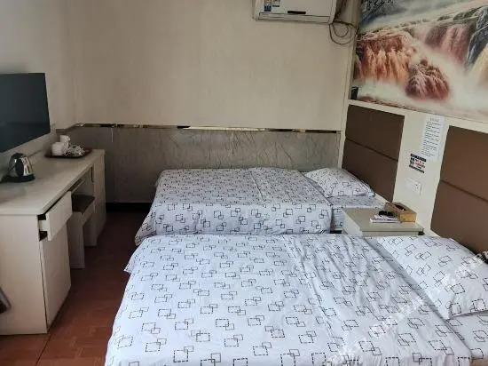 Longxiang Hotel