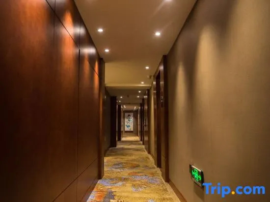 Yijiangdong Boutique Hotel.