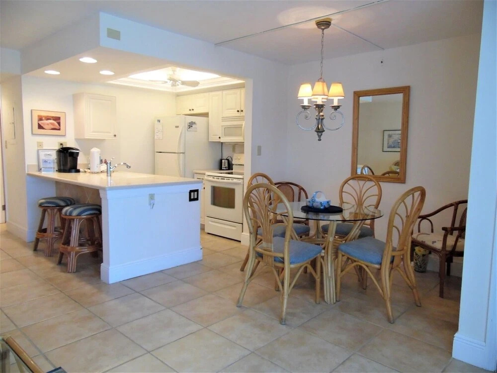 Sundial D311 - Great 1bd/1b Condo With Beach Access 1 Bedroom Condo