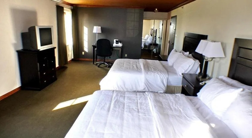Riverview Lodge