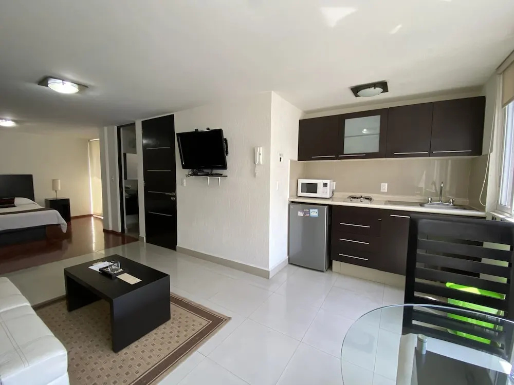 Grupo Kings Suites Chimborazo