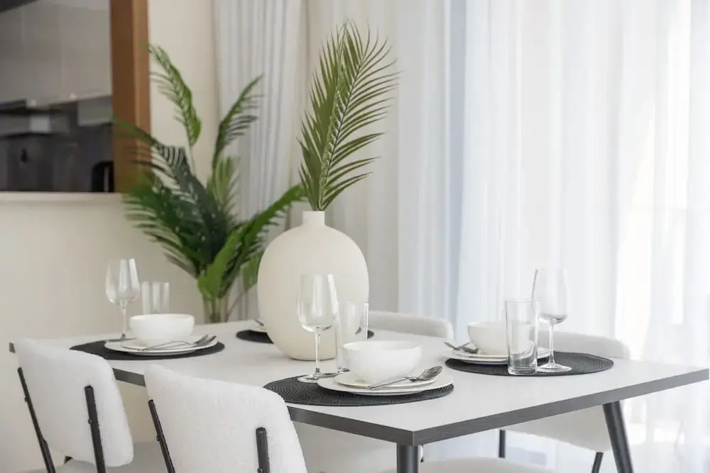 1 Bedroom and Situated Near Burj Khalifa and Dubai Mall