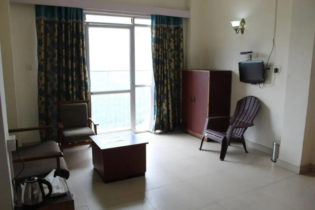 Say Rooms Hotel Deorali