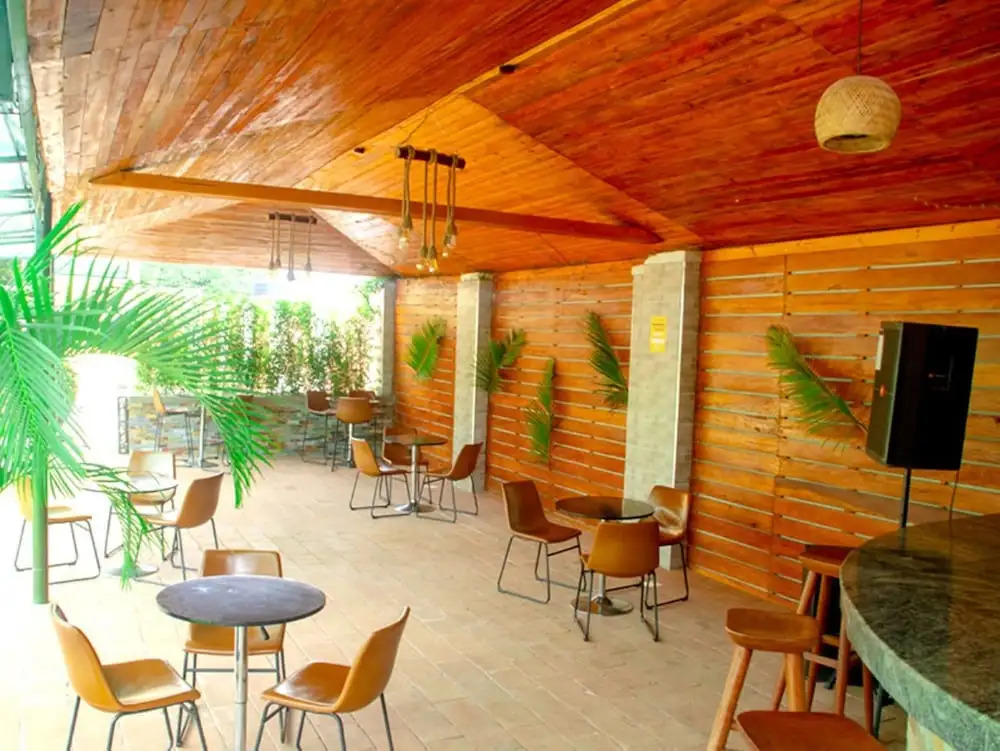 Hotel Lemonade