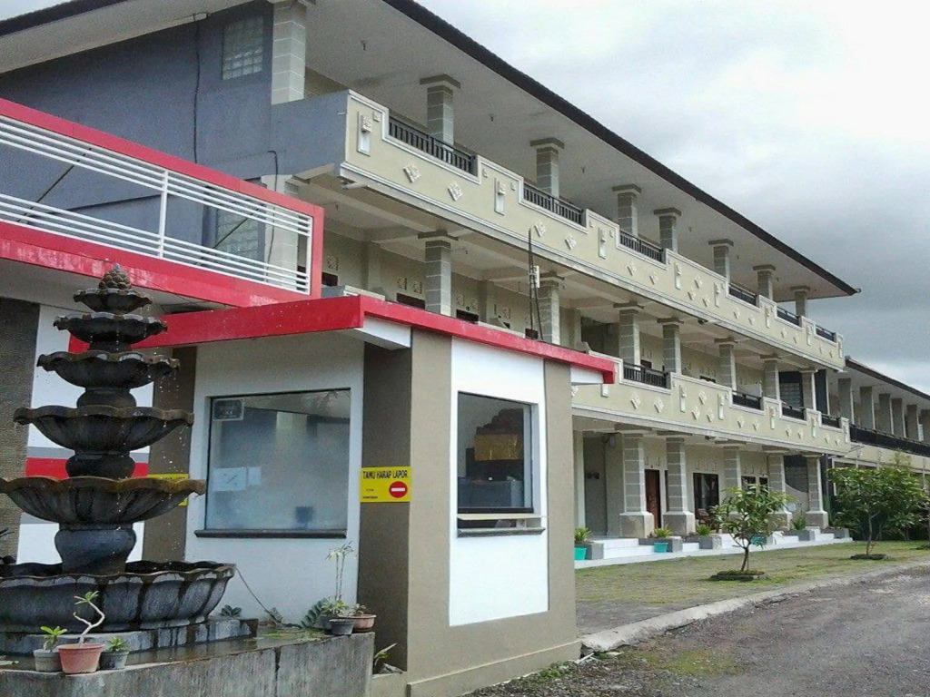 Lotus Garden Apartment
