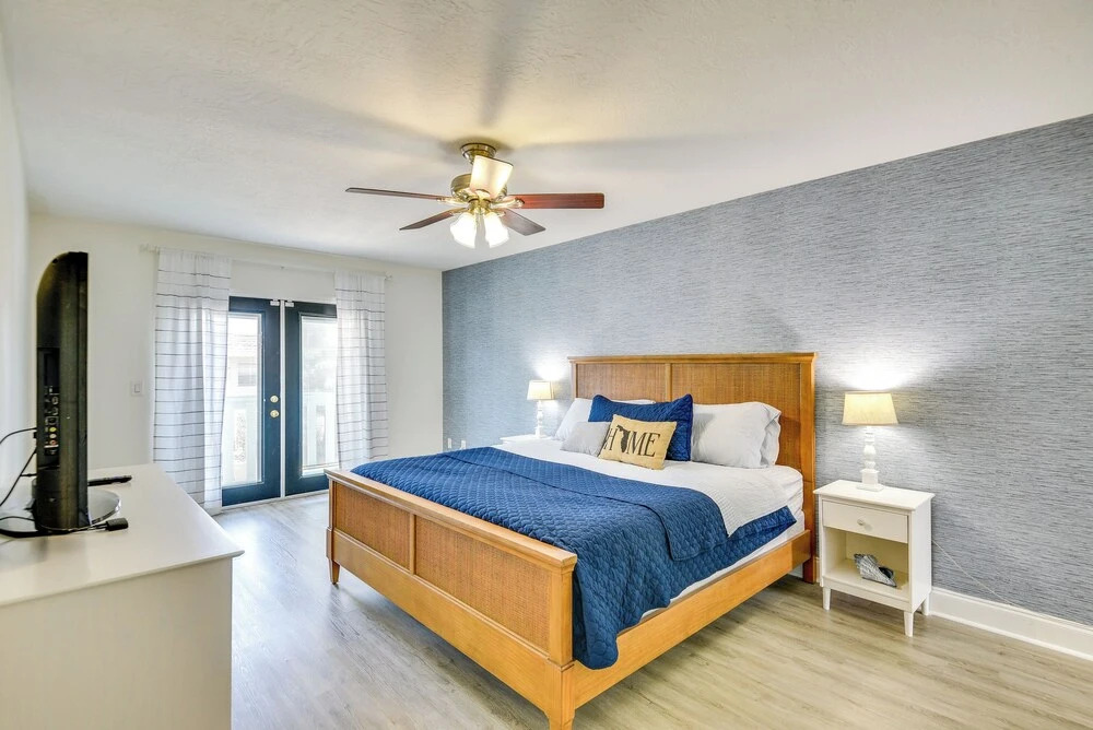 New Smyrna Beach Vacation Rental < 1/2 Mi to Beach