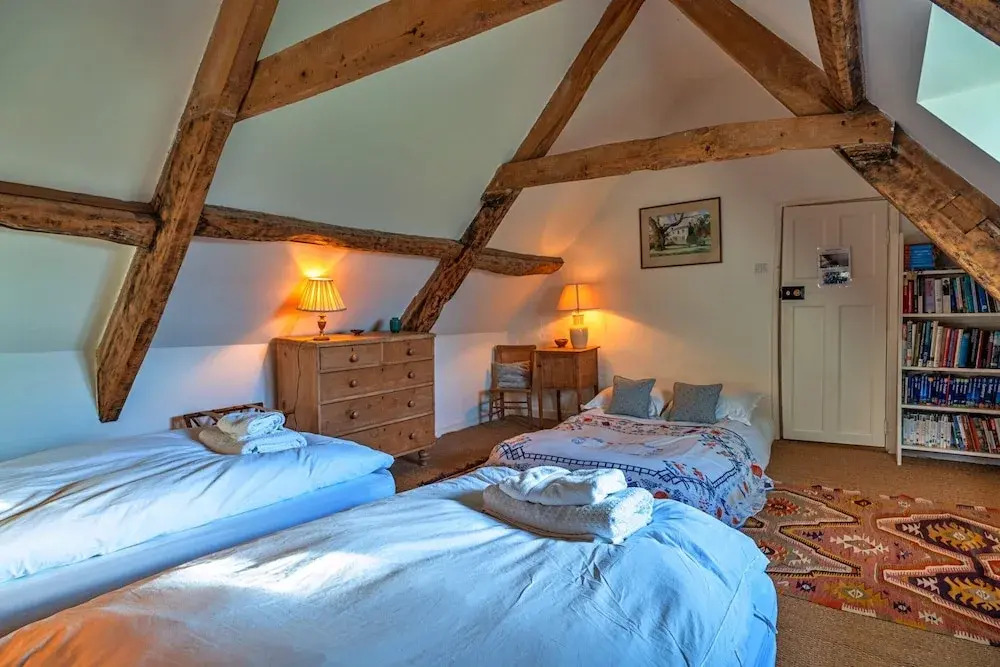 Holiday Home in Bruton With Private Lakes