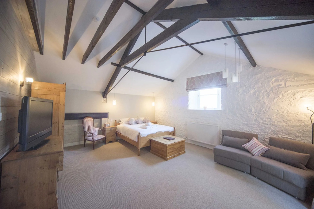 Ravenstone Lodge Country House Hotel