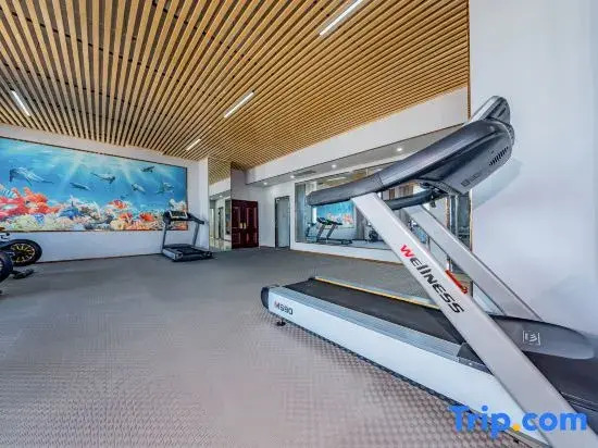 Sanya Central Jiayue Bixuan Hotel (Qiangqing Sea Travel Duty-Free Shop)