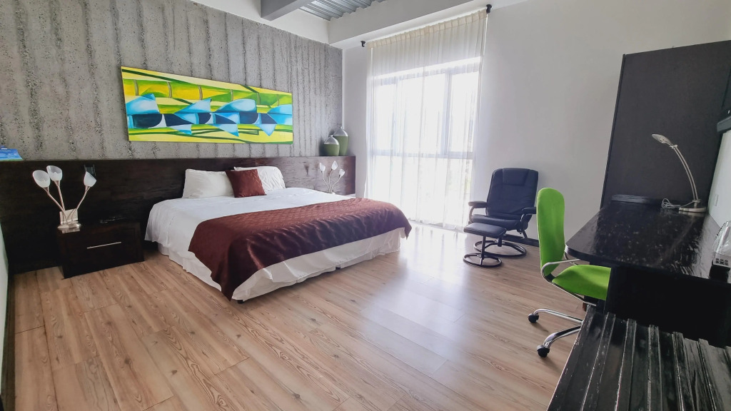 Habitat Suites Hotel By GHO Hoteles