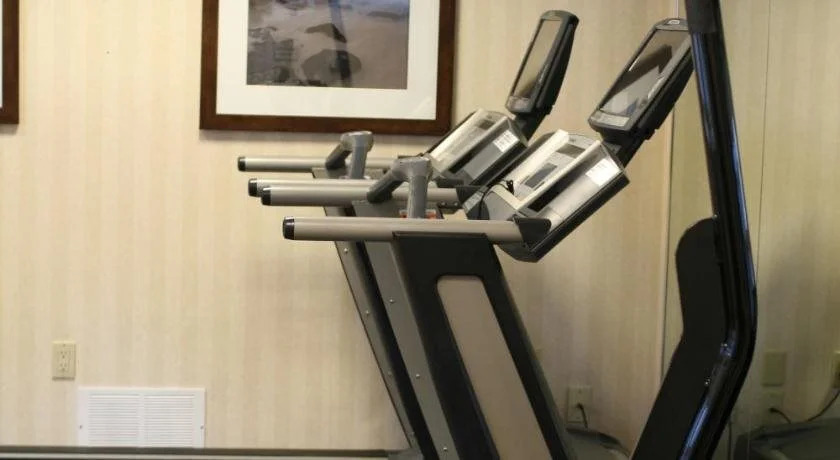 Lakeview Signature Inn Calgary Airport