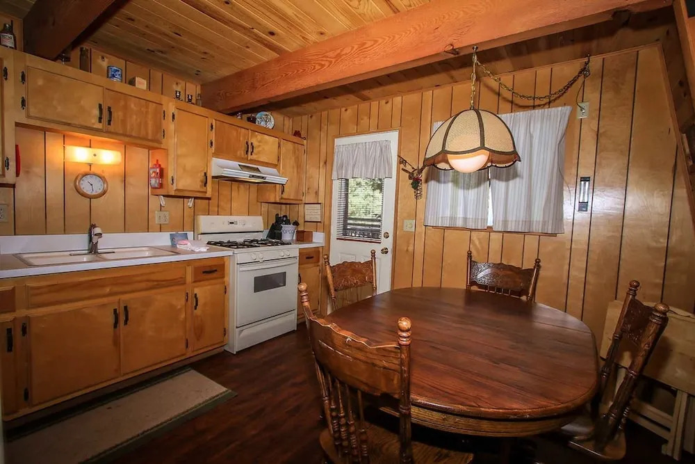 Foxwoods Cabin -1055 by Big Bear Vacations