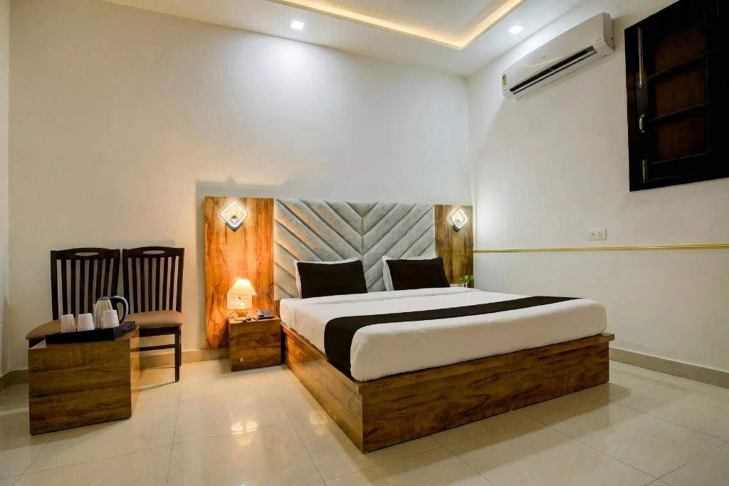 sri maharaja inn