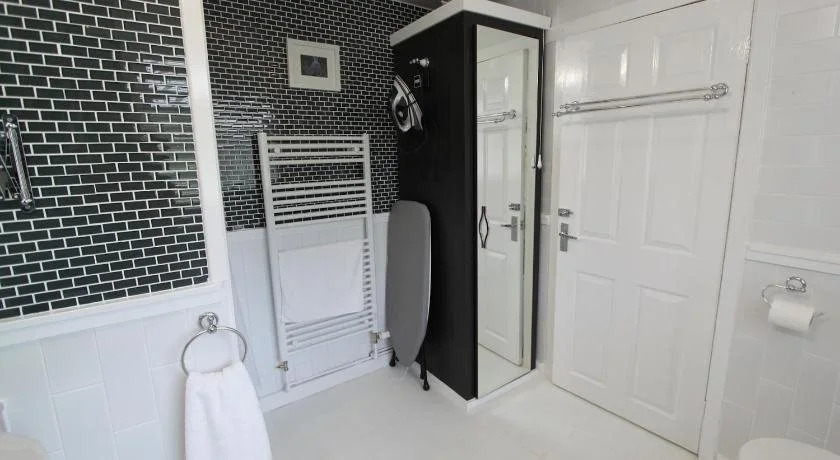 Henley Boutique Lodges
