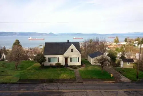 Astoria Inn