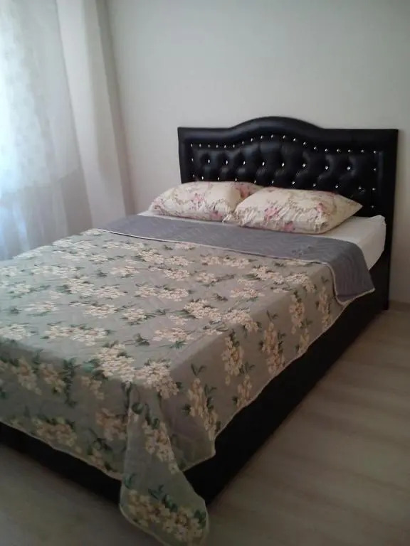 C.C Home Sui̇t Apart