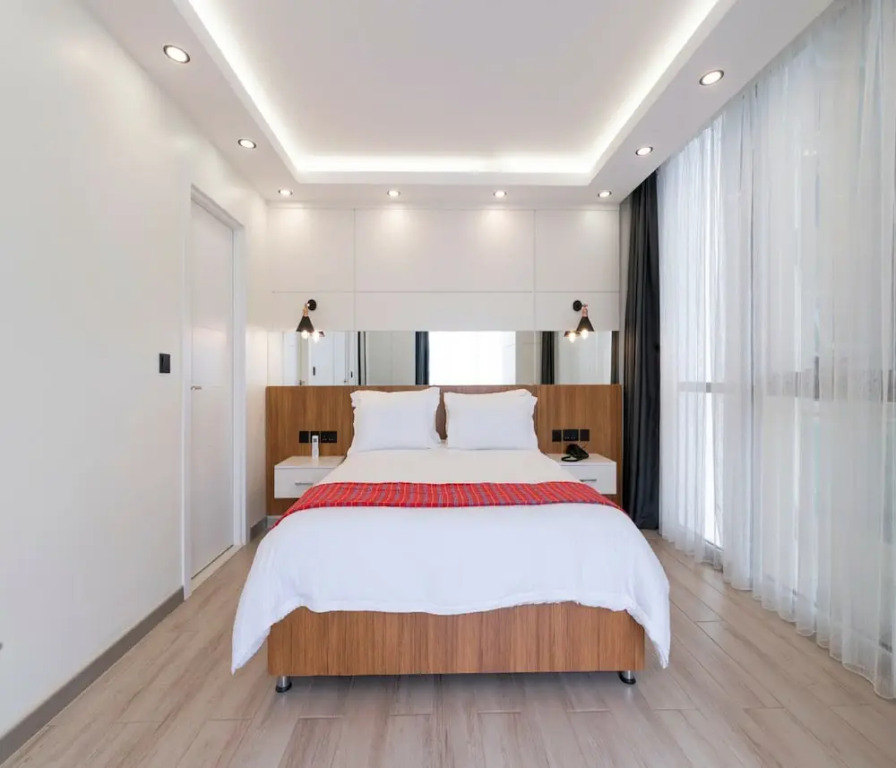 Отель Maa Hotel and Suites