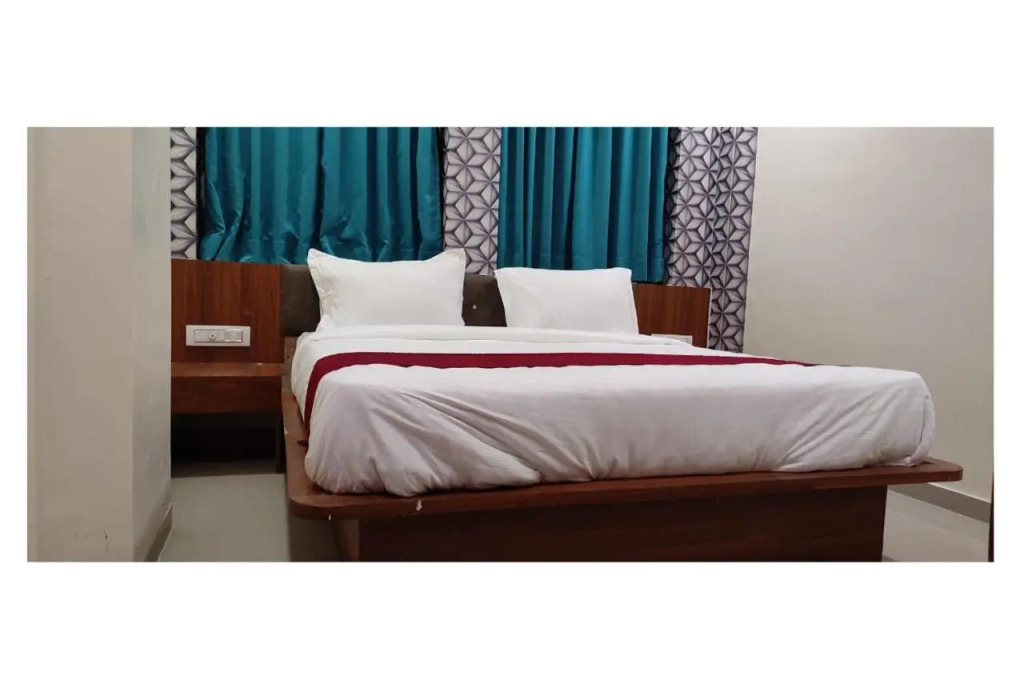 Hotel Red Rose