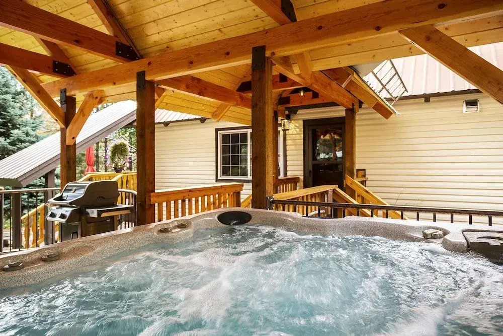 Icicle Ridge Retreat