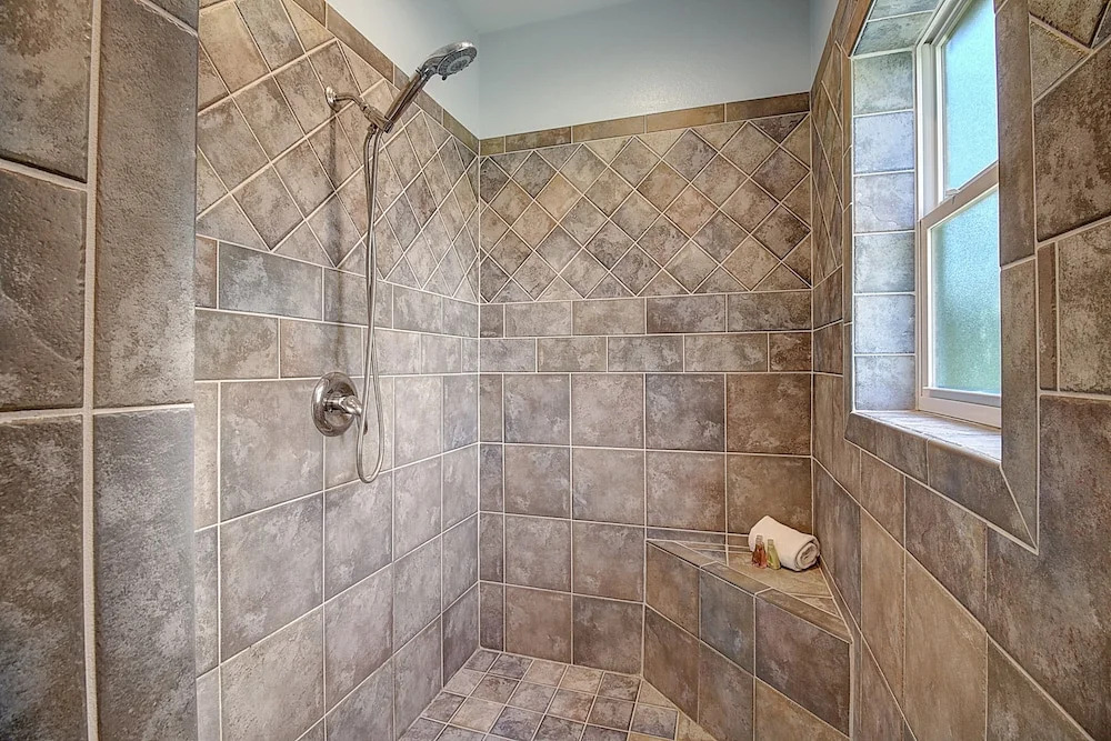 Sea Star Mr277 6 Bedrooms 3.5 Bathrooms Home
