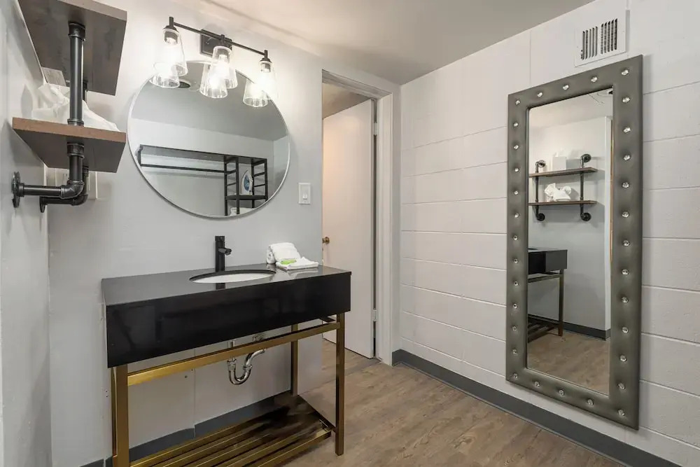 Bel Aire Motel