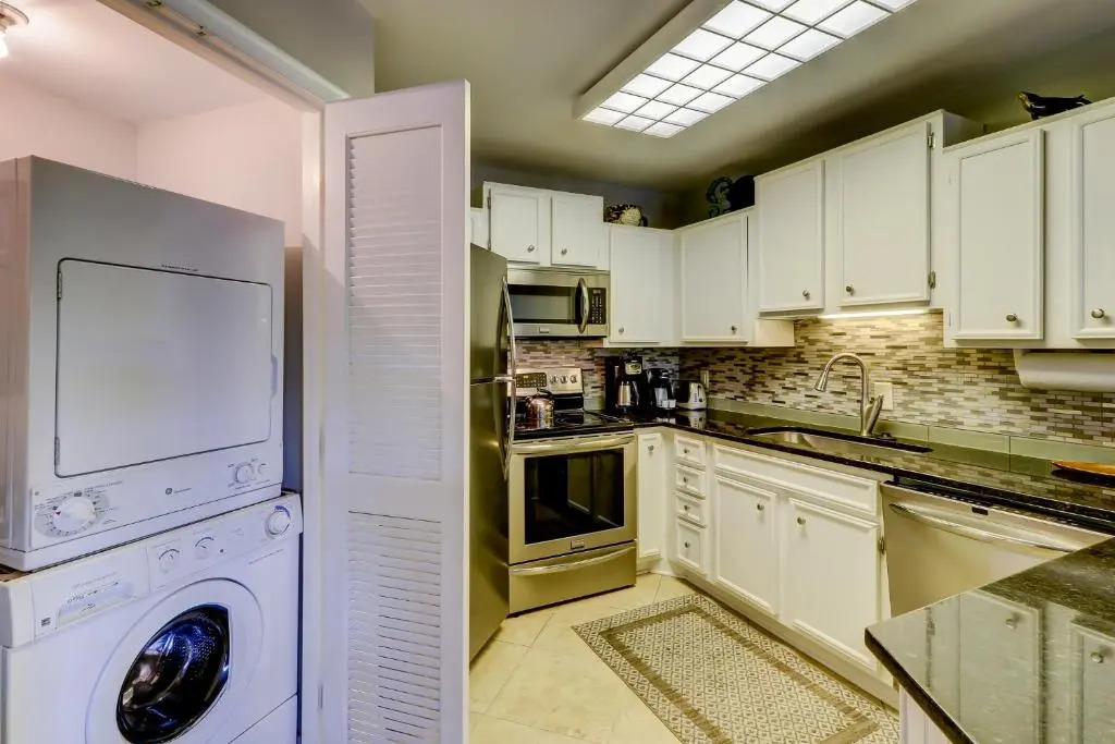 512 Oceanwalk 2 BR Forest Beach Condo