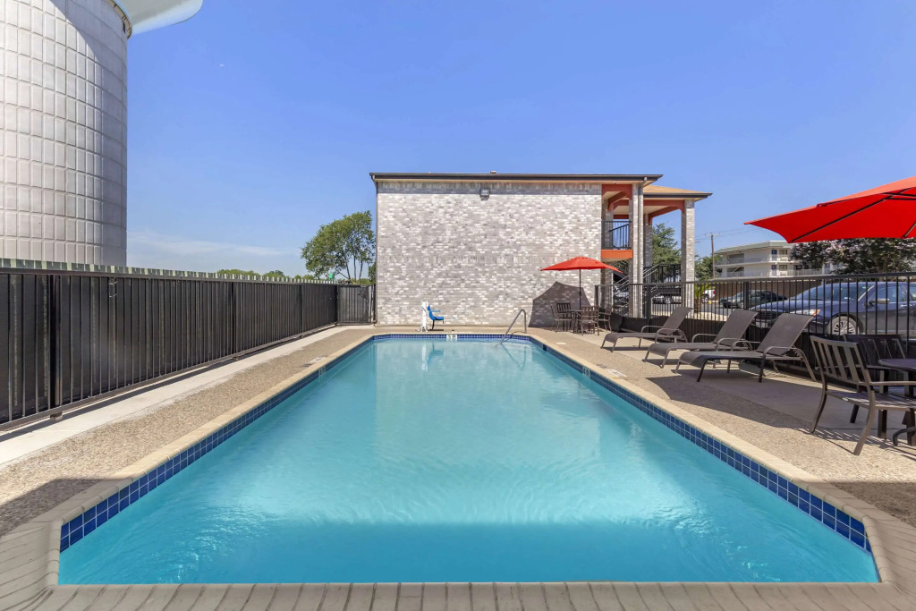 Econo Lodge Near Lackland Air Force Base-SeaWorld