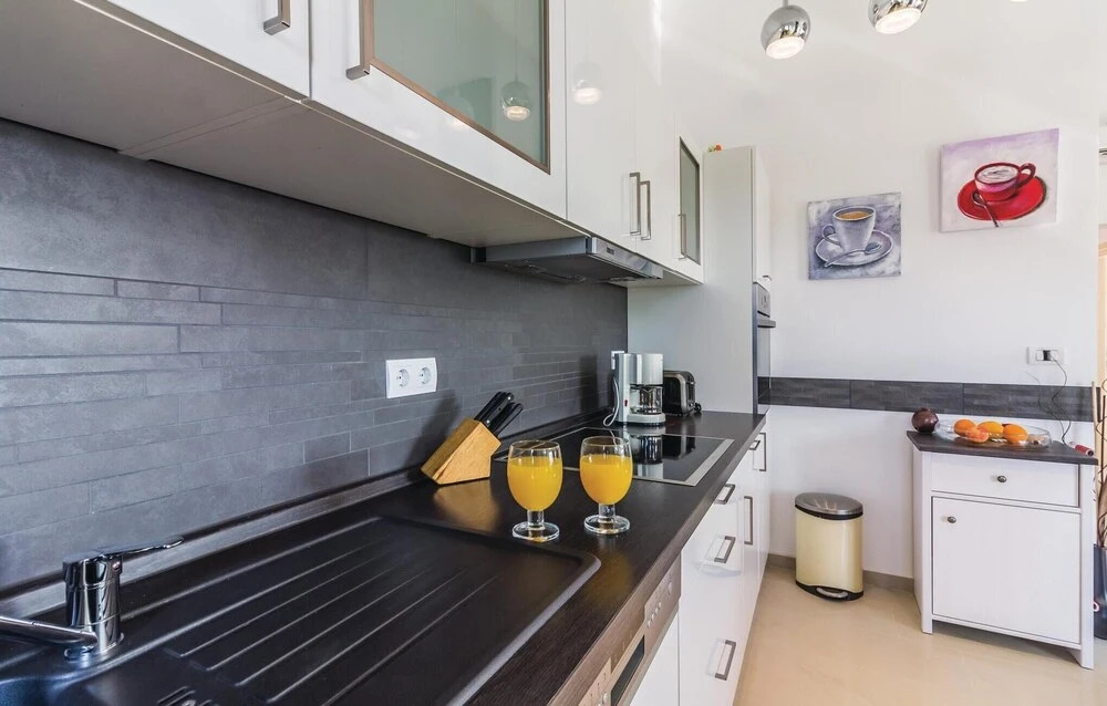 Amazing Home in Fazana With Wifi and 2 Bedrooms