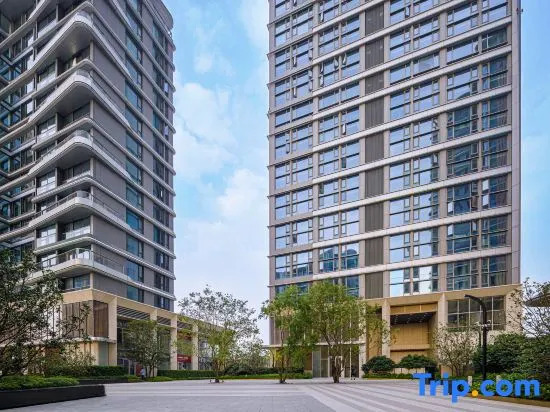 Livetour International Apartment (Guangzhou Financial City Sanxi Subway Station)