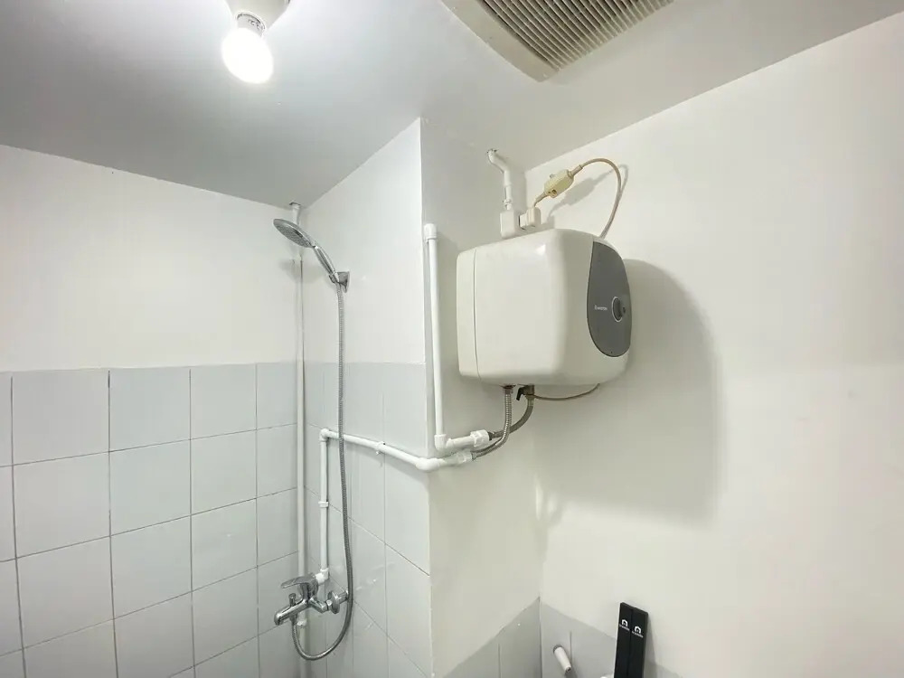 Spacious 1Br at Grand Asia Afrika by Travelio
