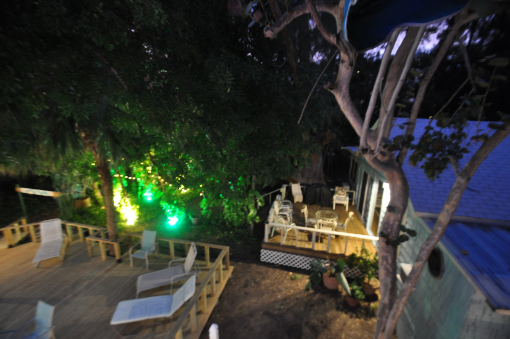 Treasure Island Beach Retreat Sleeps Up To 12