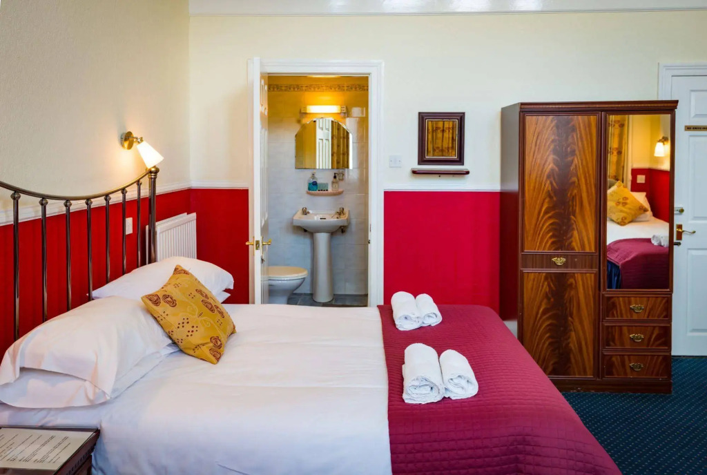 Strathallan Guest House