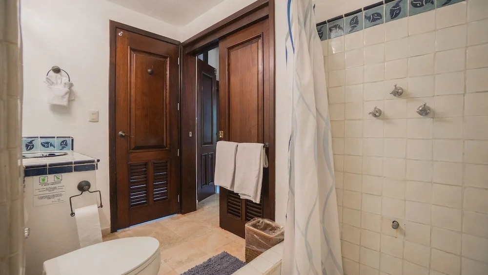 Royal Palms 5 2 Bedroom Condo by RedAwning