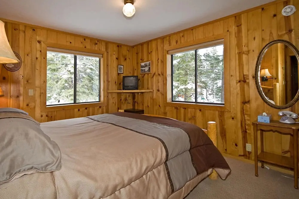 Wheelehan House - Close to Tahoe City & Tahoe Park HOA Beach Access!