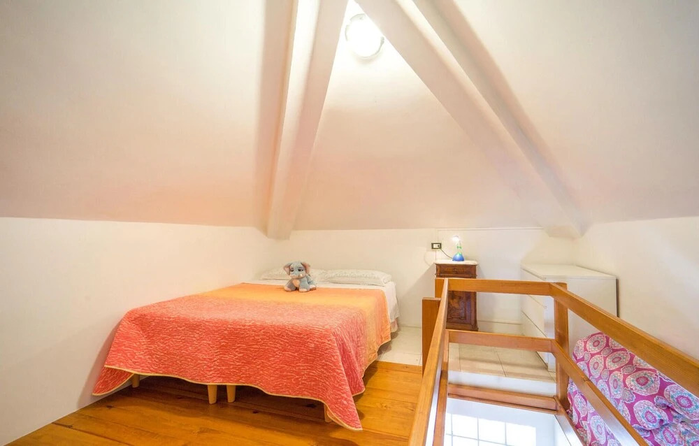 Beautiful Home in Menfi With Wifi and 3 Bedrooms