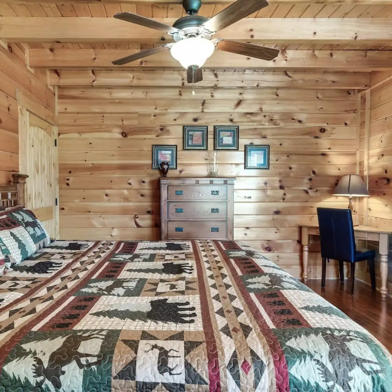 Yurt I Game Room Hot Tub I Sleeps 8 I 2BR 2BA
