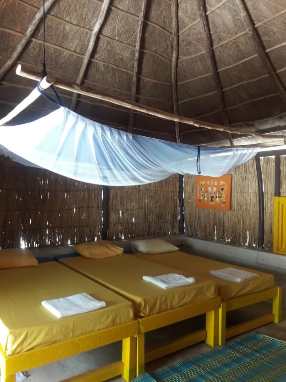 Hakuna Lodge