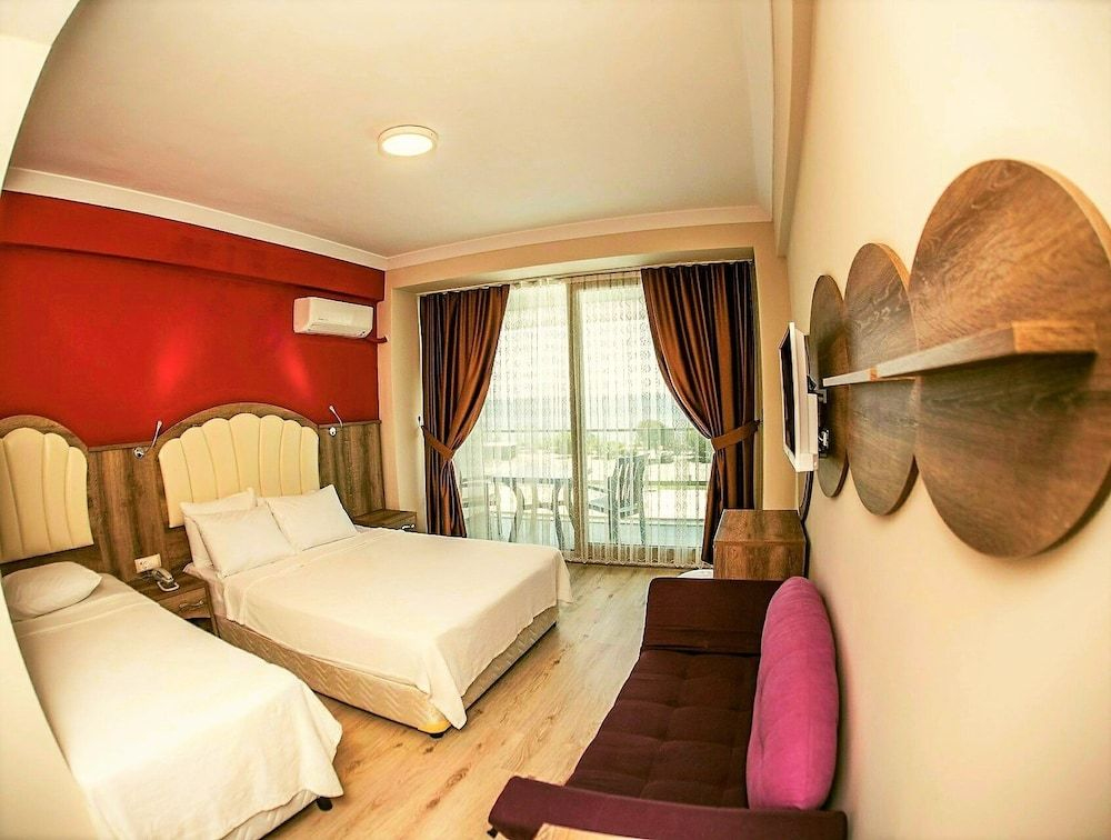 Ceti̇n Presti̇ge Resort