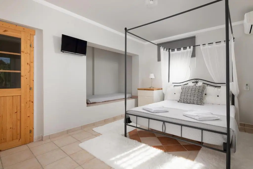 Villa - 1st Floor