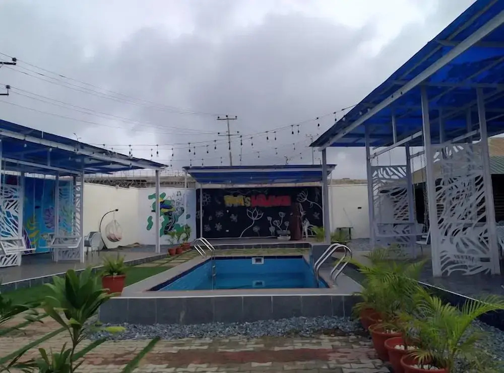 Everlasting Hotels and Garden