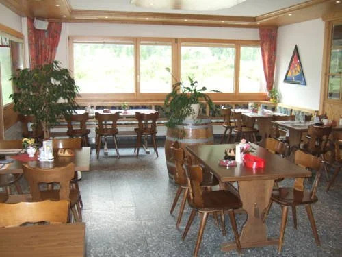 Restaurant Hole in One
