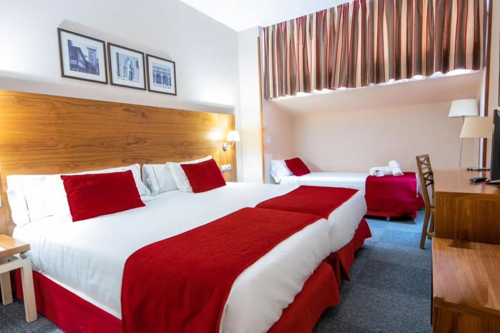 Hospedium Hotel Casino Del Tormes
