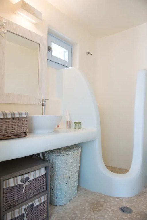 Amazing Apt in Ano Mera