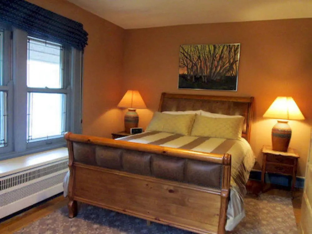 Mendota Lake House Inn
