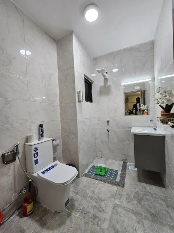 Luxore Apartments