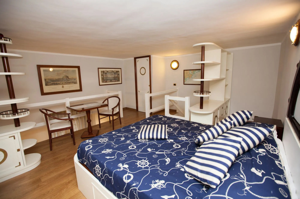 Hotel Ausonia