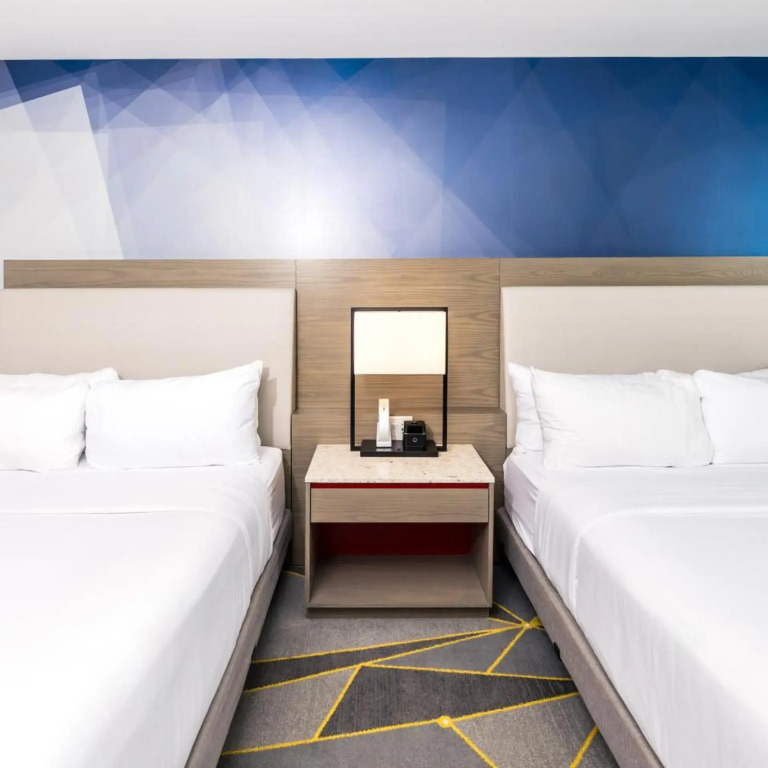The Summit Hotel