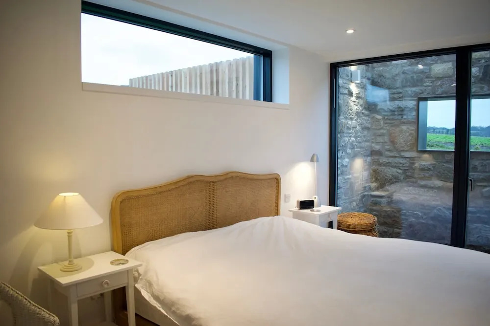 Elegant Eco Glass House