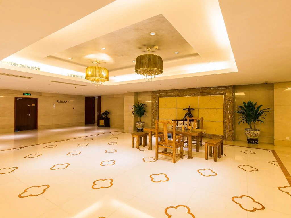 China Palace Hotel