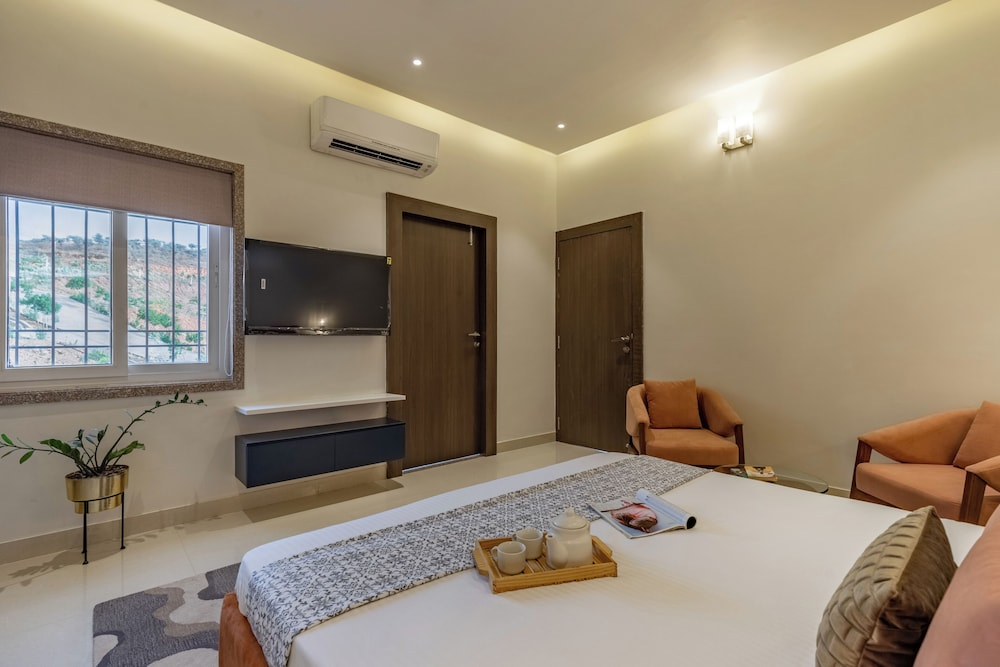 ELIVAAS Shourya Zenna Luxe 3BHK Villa with Pvt Pool, Udaipur